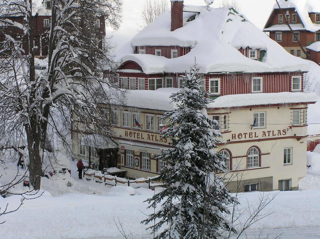 Hotel Atlas 페츠 포트 스네스코우 외부 사진